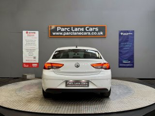 /photos/10384/6ccaf97e-2a80-f67b-bf9f-1d1446e9941c_i320x240.jpg