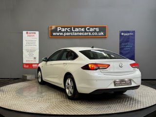 /photos/10384/74685b73-3afe-a2f9-9bd6-4298b2474875_i320x240.jpg