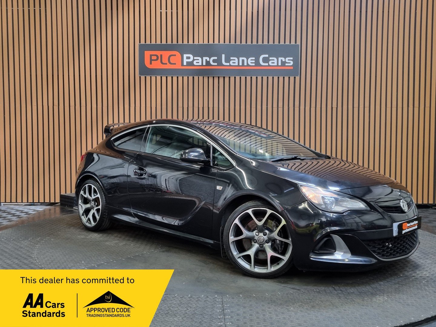 Vauxhall Astra listing photo