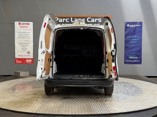 /photos/10384/873fa922-e919-122c-a30d-c06bc12e0057_i320x240.jpg